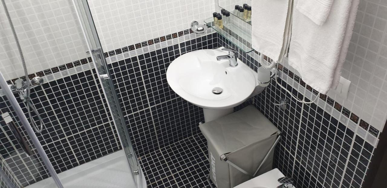 Comfort Apartments Фиер Екстериор снимка