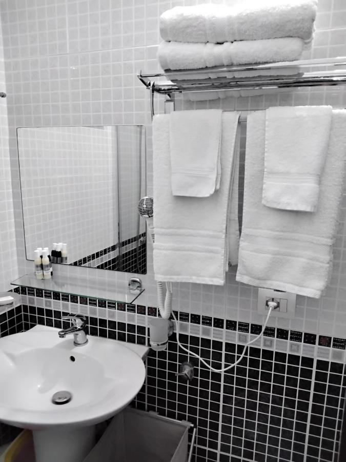 Comfort Apartments Фиер Екстериор снимка